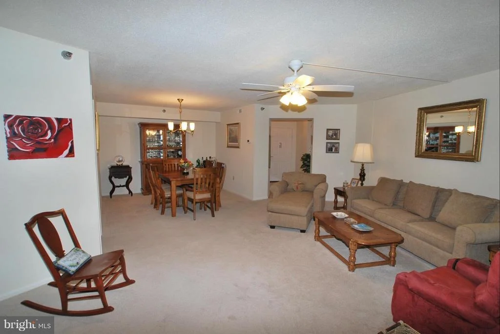 Photo of Unit 703 at 15100 INTERLACHEN DRIVE