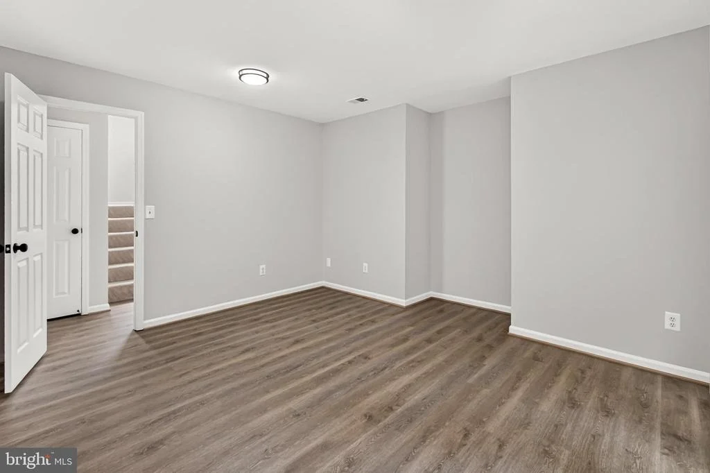 Photo of 8928 GARDEN GATE DRIVE