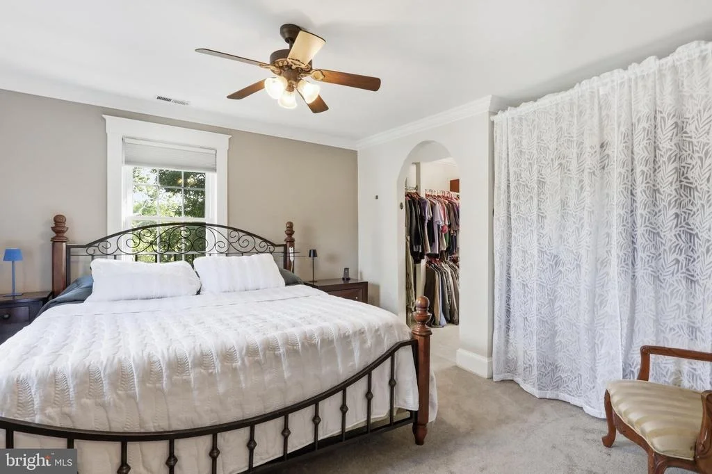 Photo of 5921 QUINN ROAD