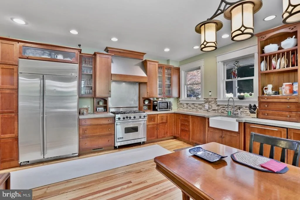 Photo of 521 ELM STREET