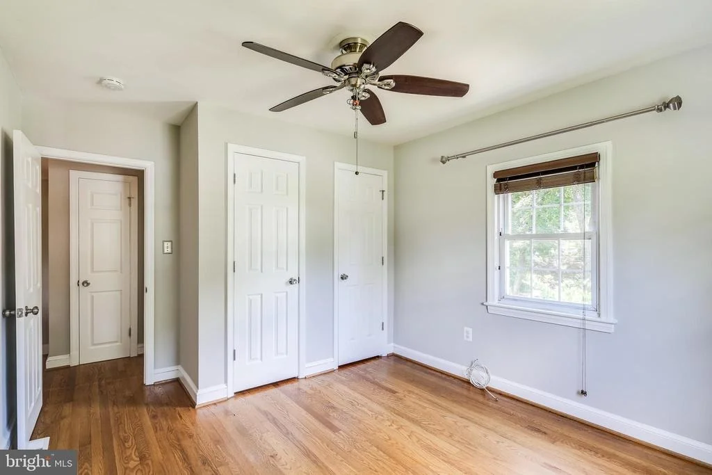 Photo of 505 E SCHUYLER ROAD