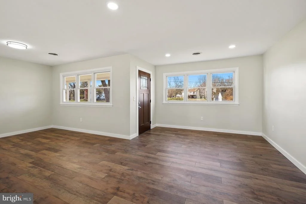 Photo of 1546 RIDGELY DRIVE