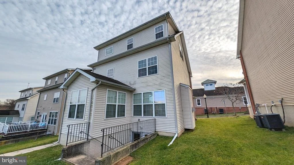 Photo of 5502 FRANKFORD ESTATES DRIVE