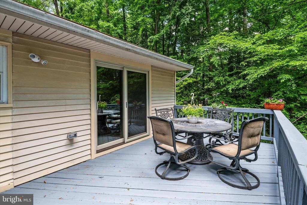 Photo of 2194 HALLMARK COURT