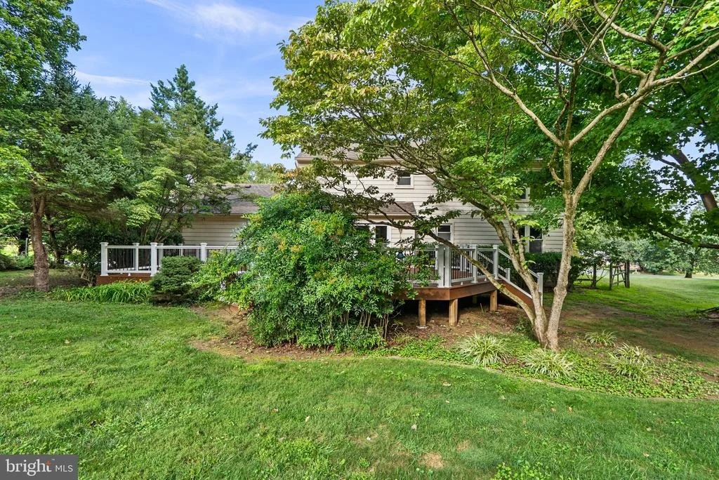 Photo of 1338 EXCALIBER LANE