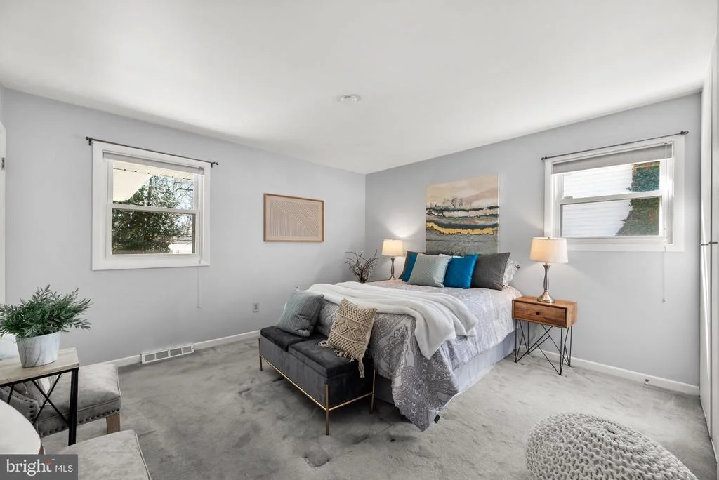 Photo of 1071 OMAR DRIVE