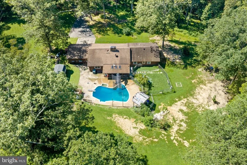 Photo of 6157 WILSON ROAD