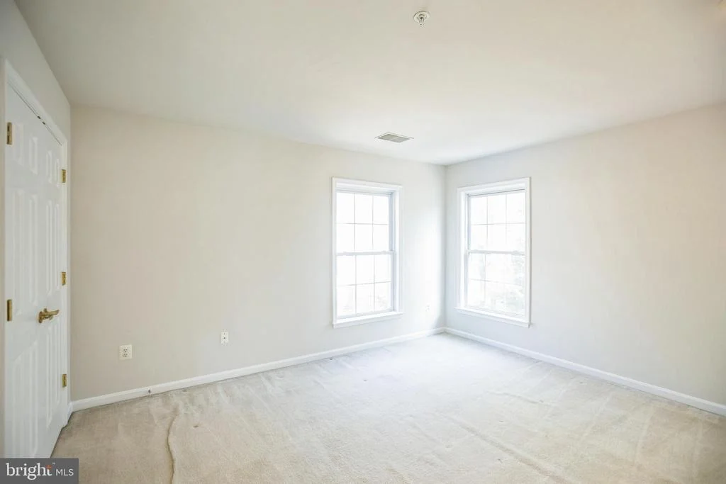 Photo of 10002 LINDLEY COURT