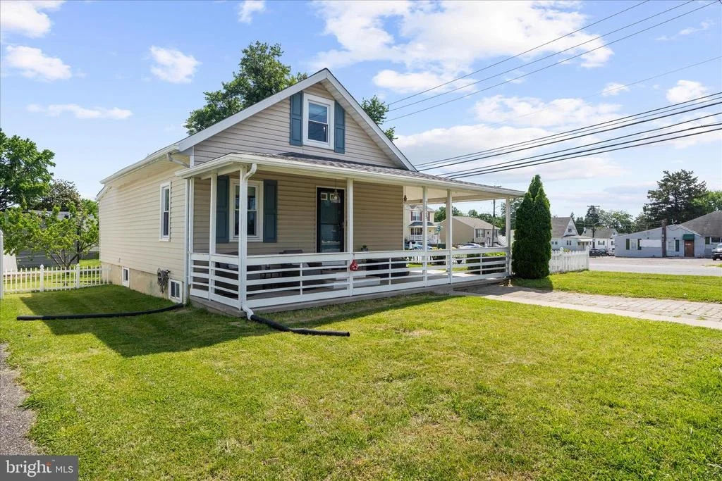 Photo of 7825 BRIDGE DRIVE