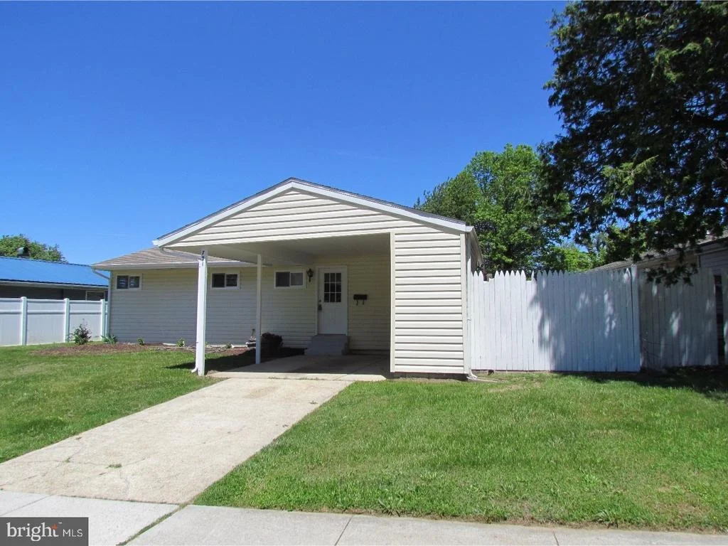 Photo of 731 RIVER ROAD