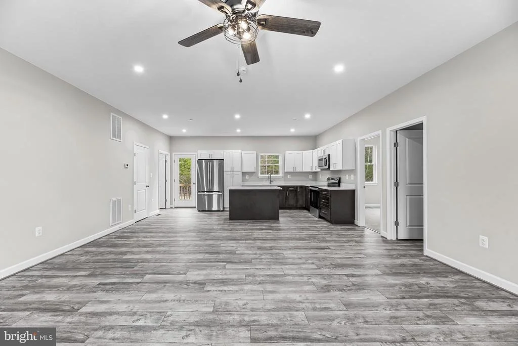 Photo of 20250 HAWKS WAY