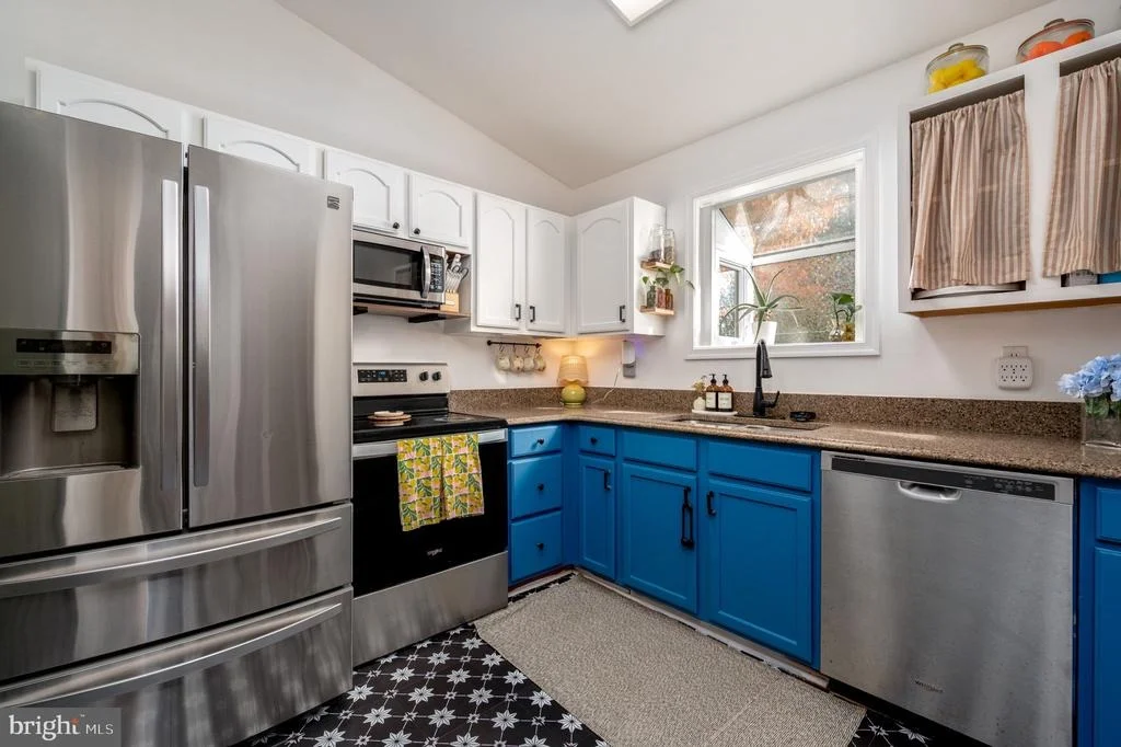 Photo of 4790 HOWARD PLACE