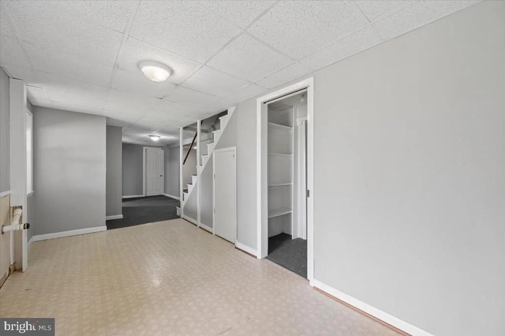 Photo of 5601 CALVERT DRIVE