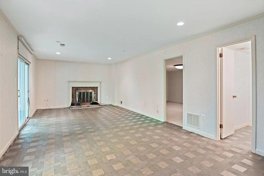 Photo of 3142 SEARSMONT PLACE