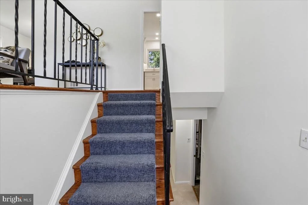 Photo of 3604 HERITAGE LANE