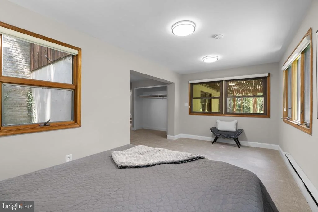 Photo of 25 CASCADE ROAD