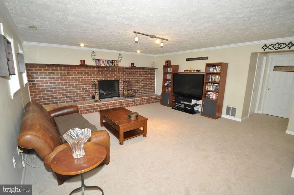 Photo of 24509 WELSH ROAD