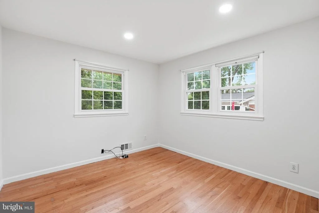 Photo of 5304 PILLOW LANE