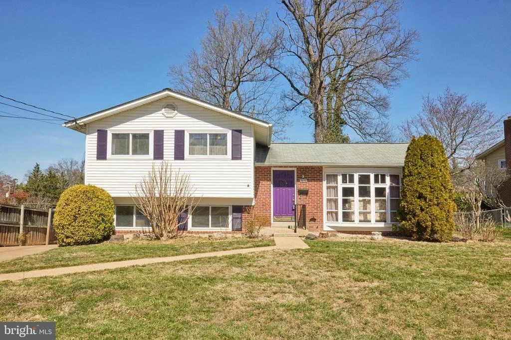 Photo of 7456 MADEIRA PLACE