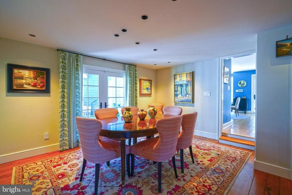 Photo of 410 PILOTTOWN ROAD