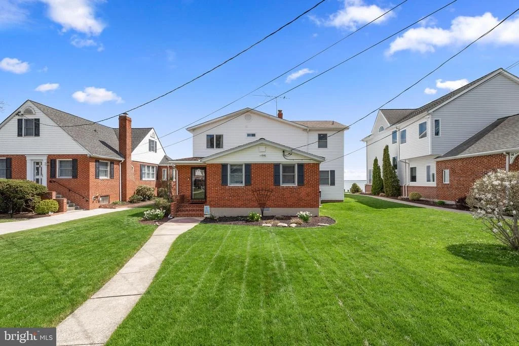Photo of 3621 BAY DRIVE