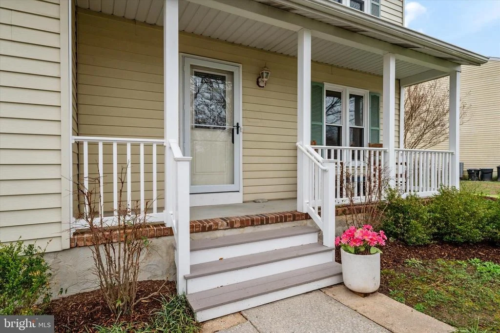 Photo of 206 ARMSTRONG LANE
