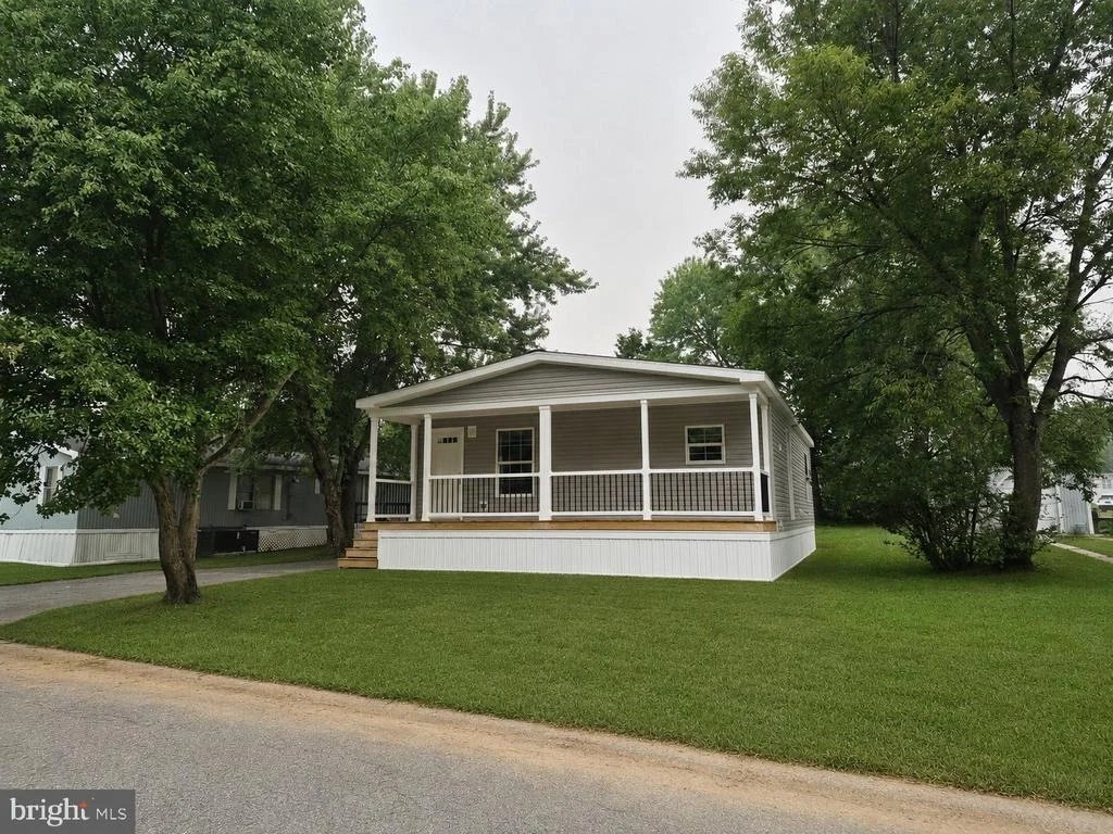 Photo of 209 ASPEN CIRCLE