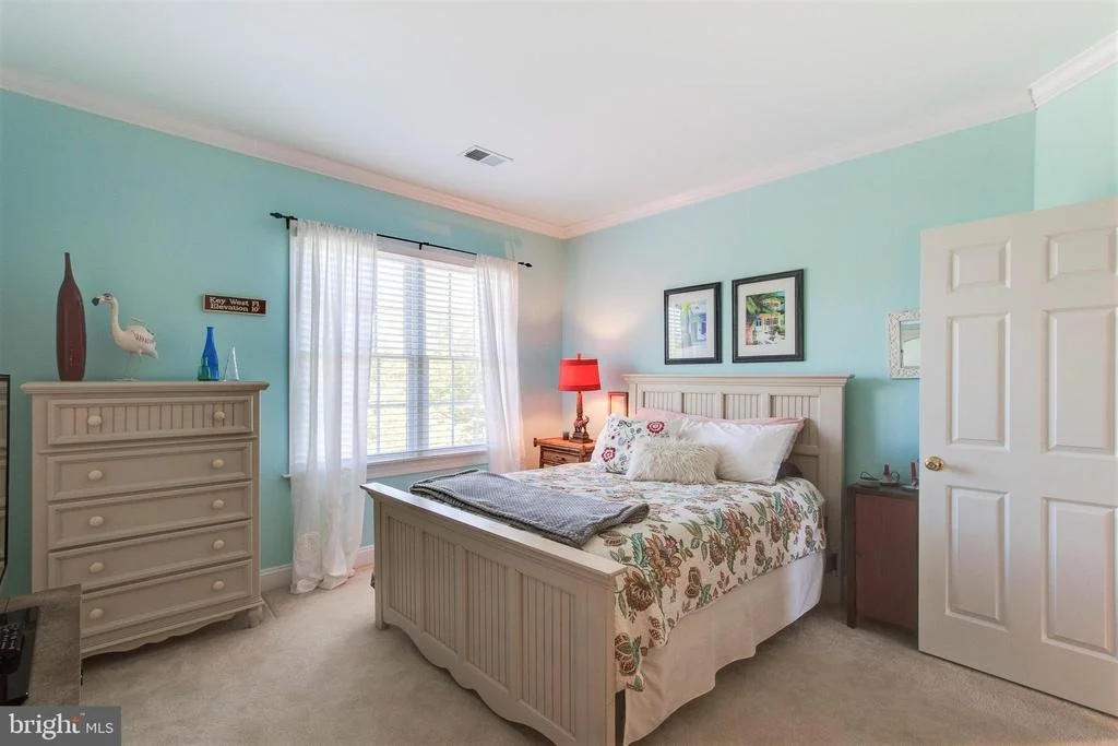 Photo of 15944 SPYGLASS HILL LOOP