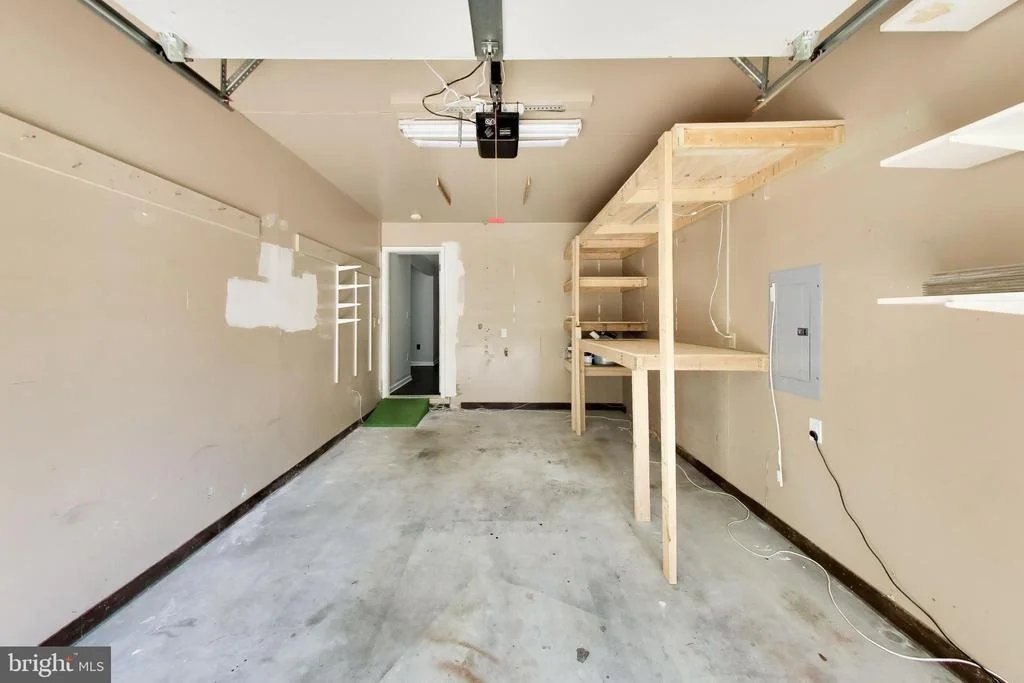 Photo of 2809 HACKNEY LANE