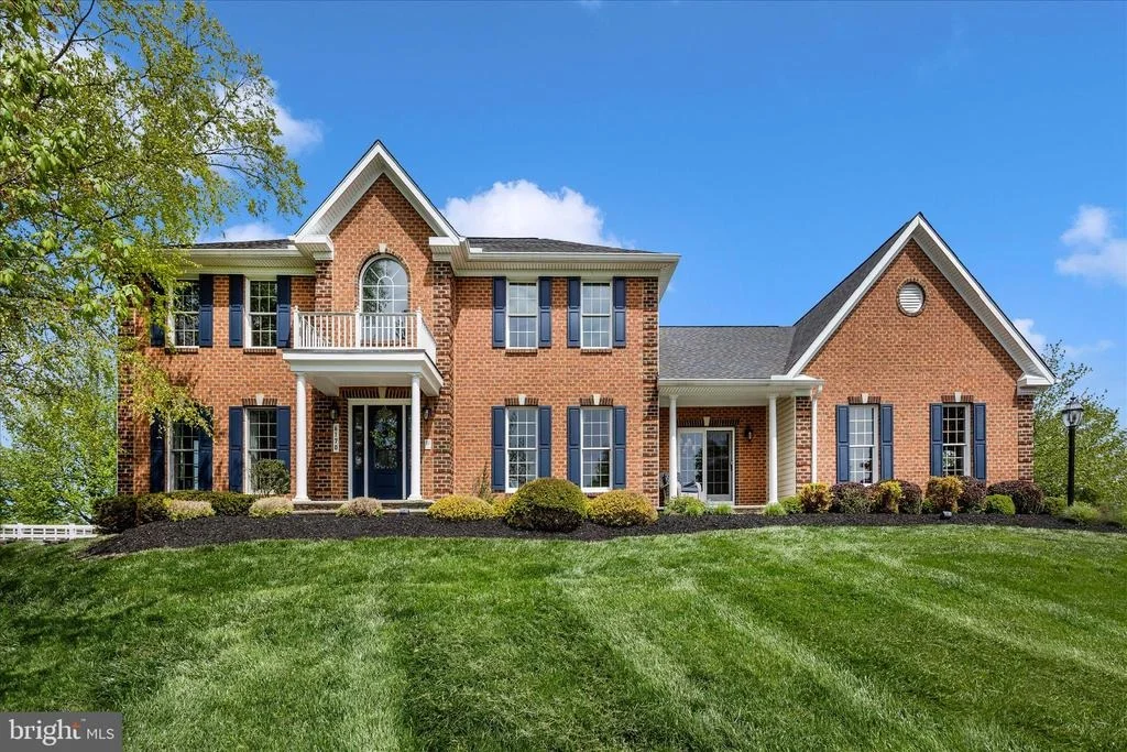 Photo of 6170 CHALLEDON CIRCLE