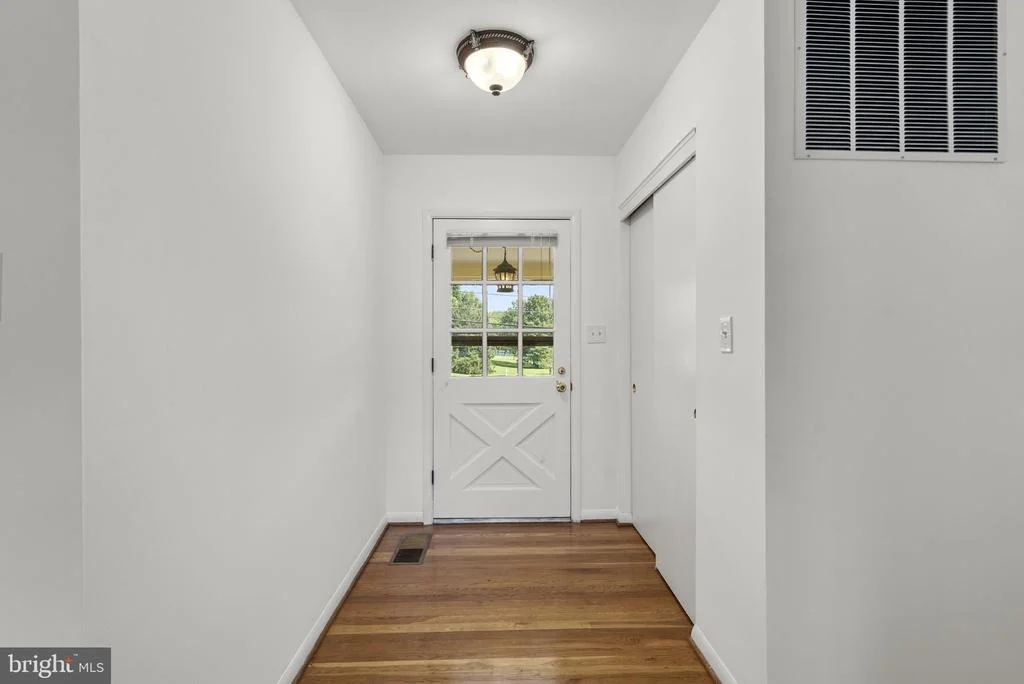 Photo of 18008 MUNCASTER ROAD