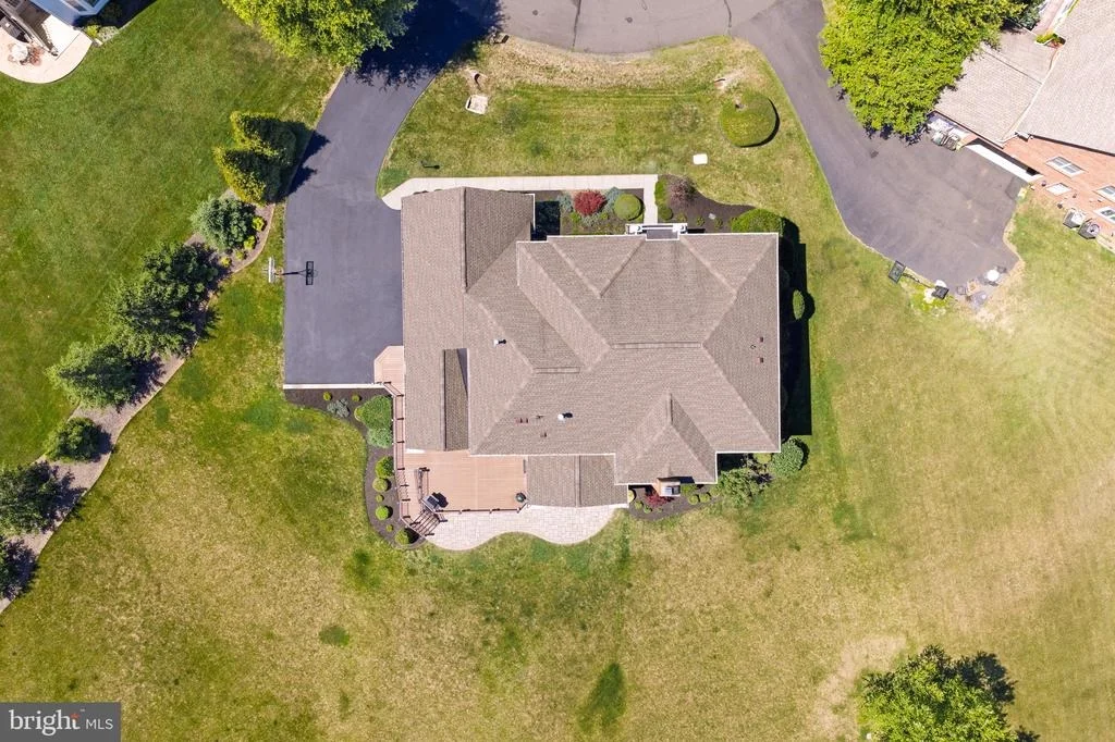 Photo of 20882 MCINTOSH PLACE