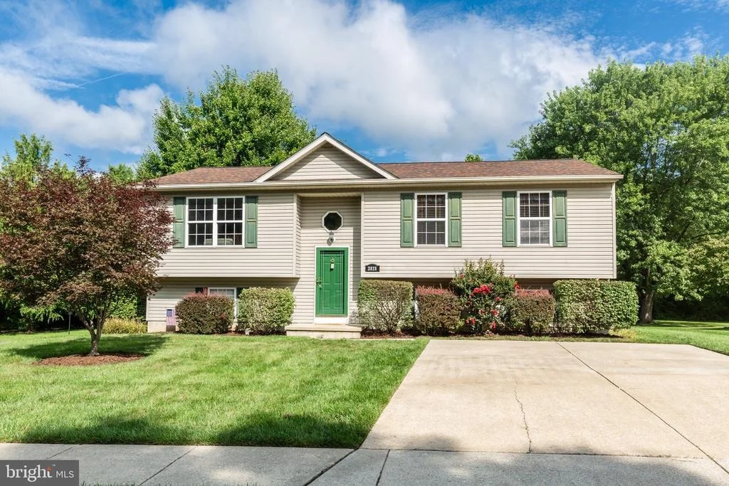 Photo of 3828 DAKOTA ROAD