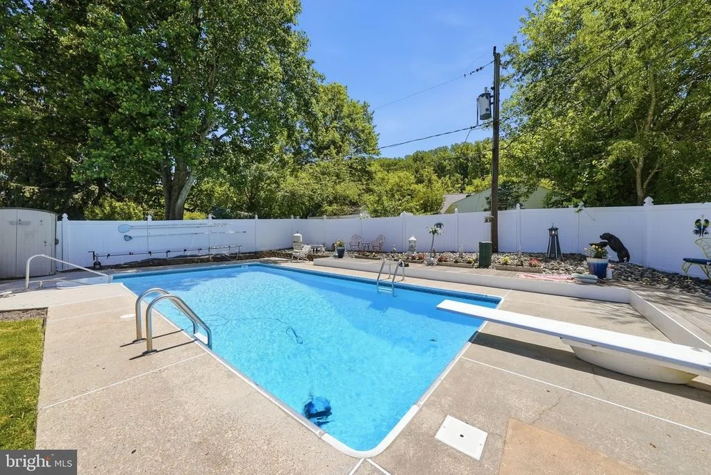 Photo of 13203 ITHAN LANE