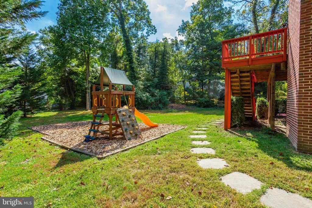 Photo of 1823 KIRBY ROAD