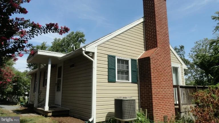 Photo of 1517 PINE ROAD