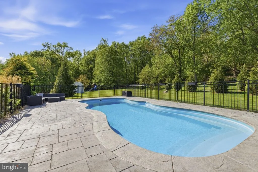 Photo of 3710 HILLTOP DRIVE