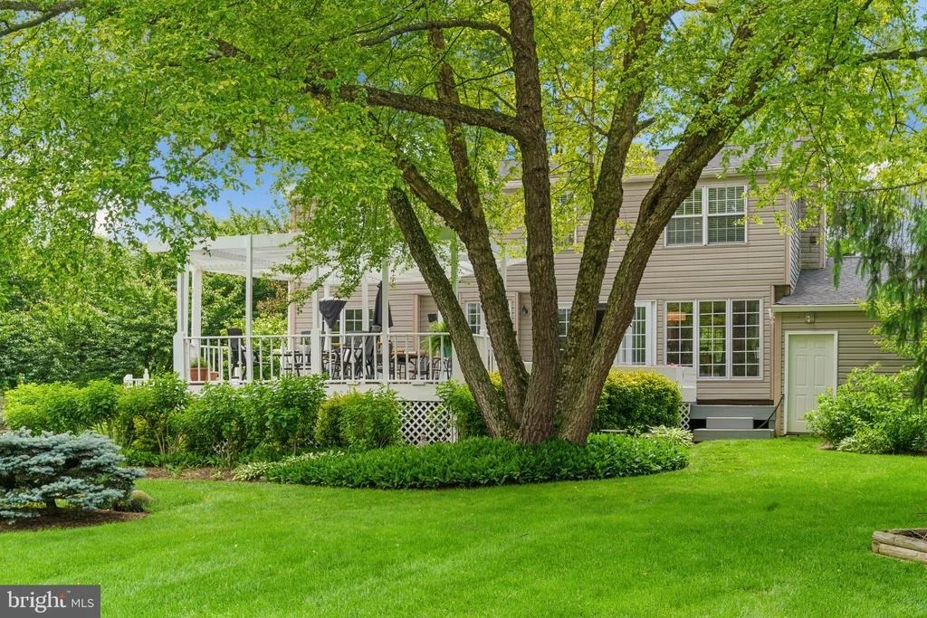 Photo of 5833 WOODWINDS CIRCLE