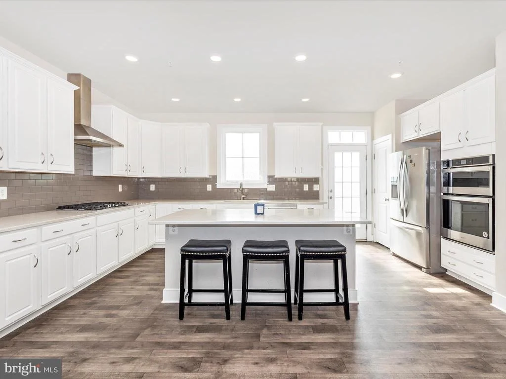 Photo of 1807 FAIRWAY LANE