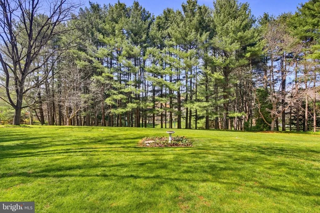 Photo of 2701 GARRETT ROAD