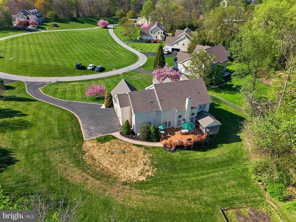 Photo of 116 WATERFALL LANE