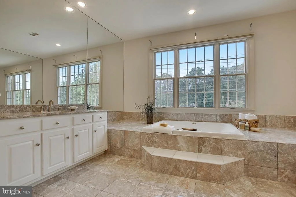 Photo of 8033 COBBLE CREEK CIRCLE