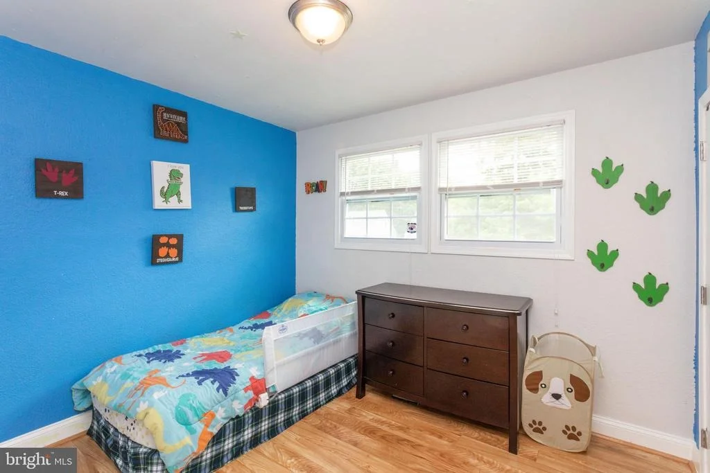 Photo of 617 LONGVIEW DRIVE