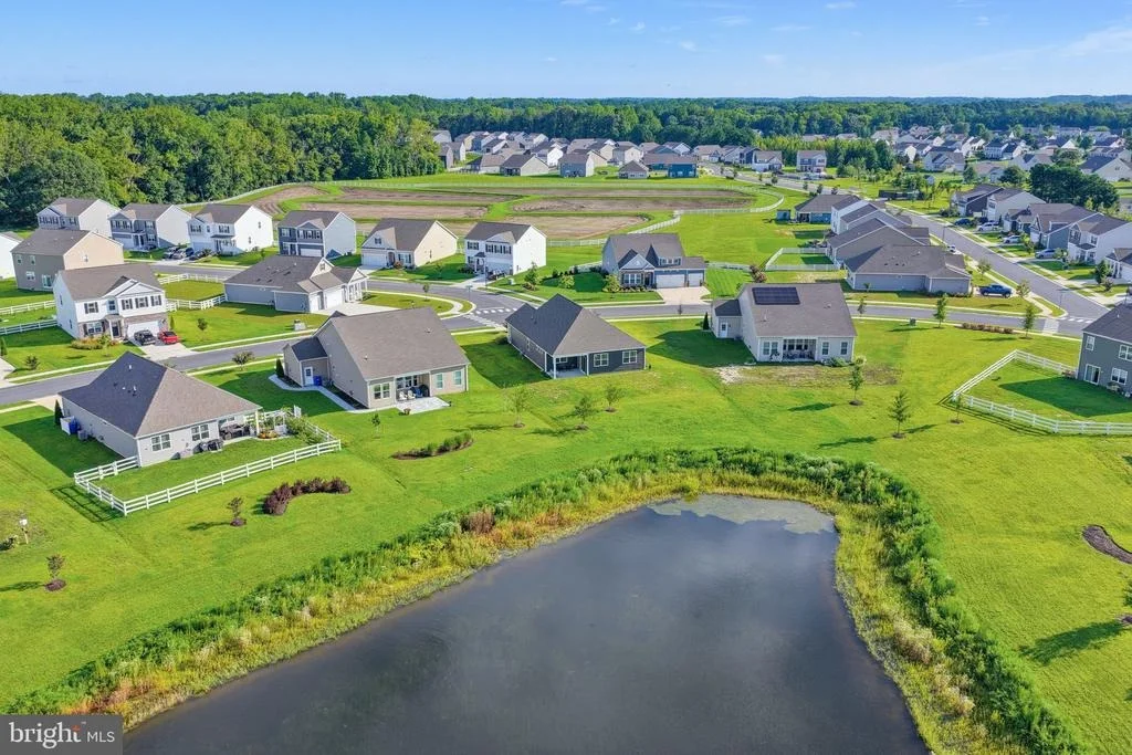 Photo of 30698 WATERFRONT DRIVE