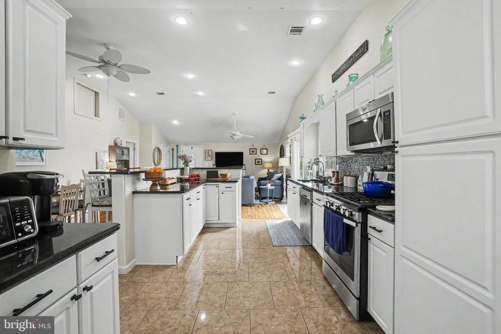 Photo of 345 KINGFISHER ROAD