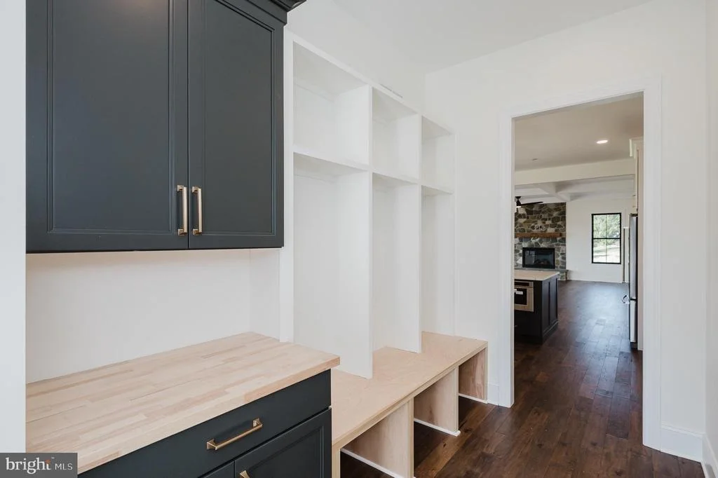 Photo of 1709 LAUREL BROOK ROAD