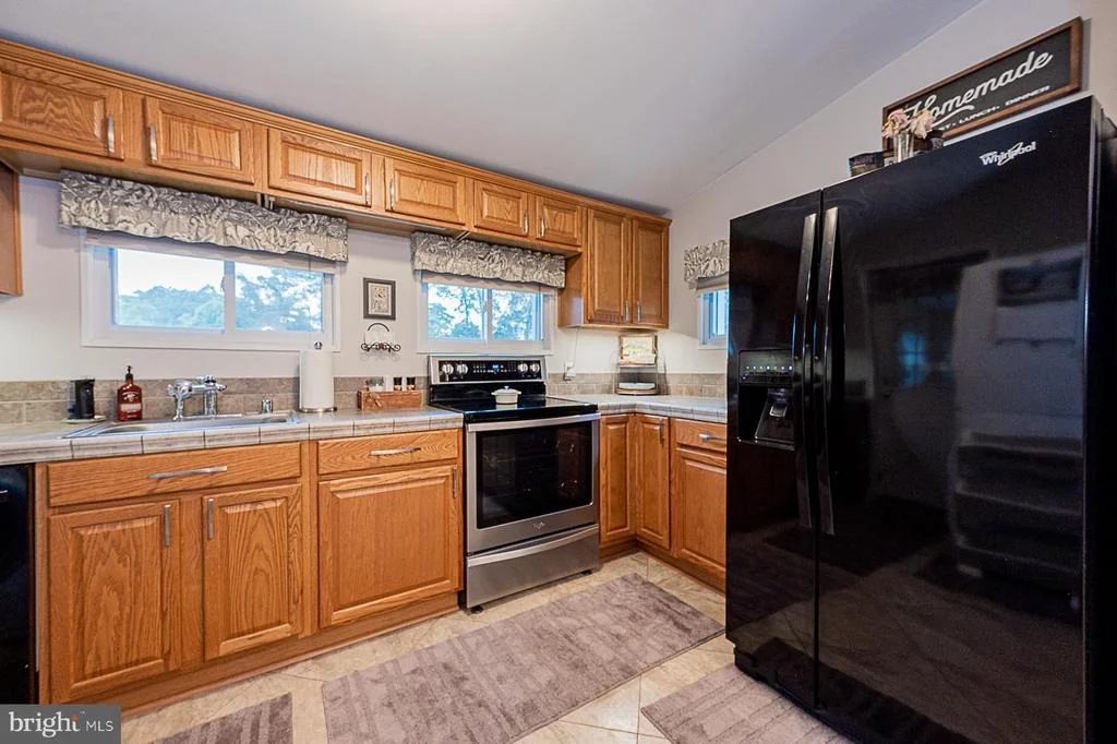 Photo of 8013 TELEGRAPH ROAD
