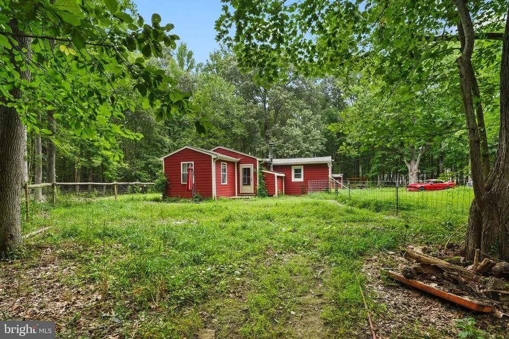 Photo of 4924 KELLAM ROAD