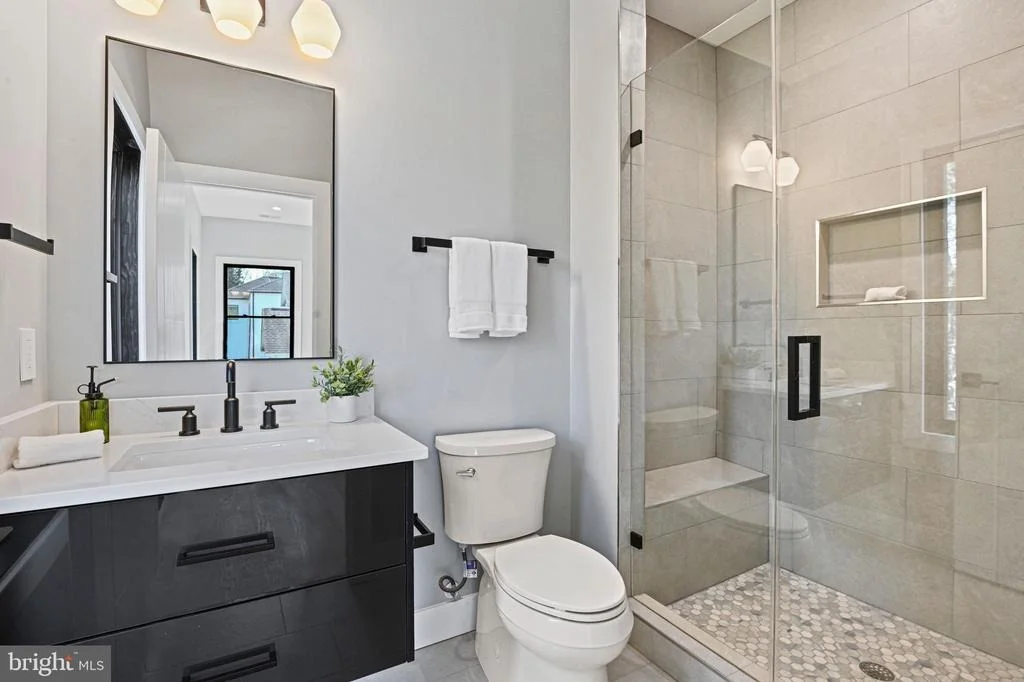 Photo of 1052 BALLS HILL ROAD