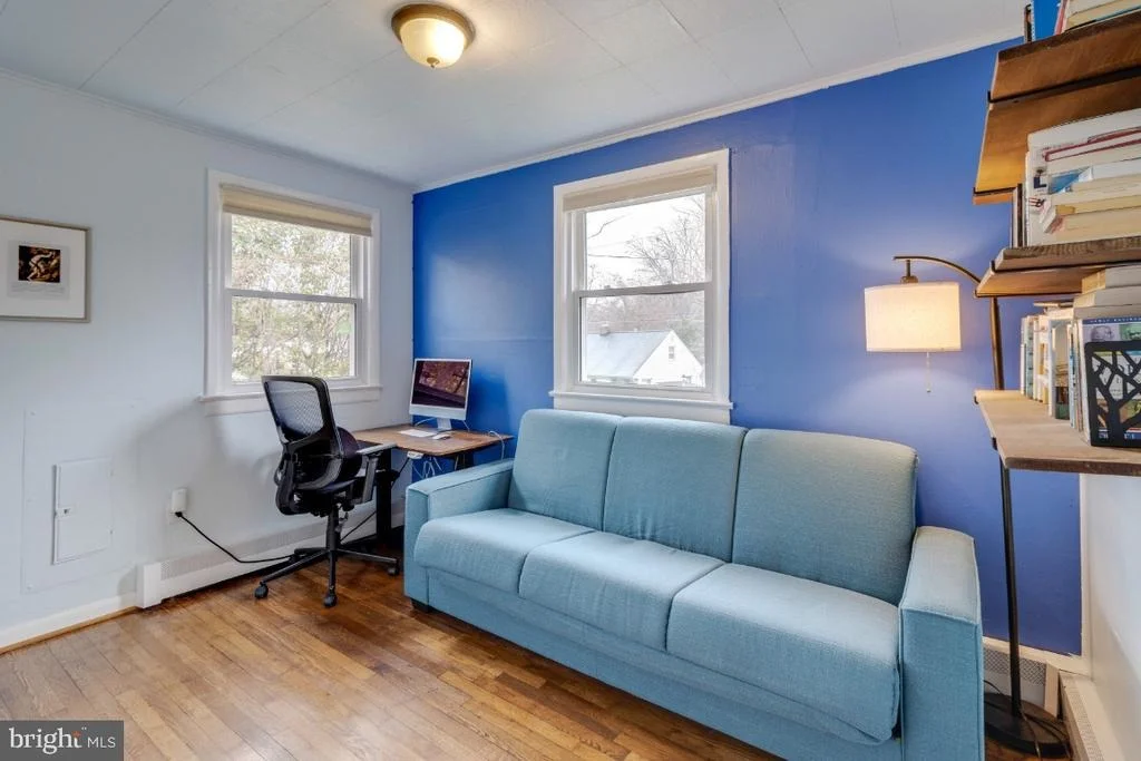 Photo of 903 ROBIN ROAD